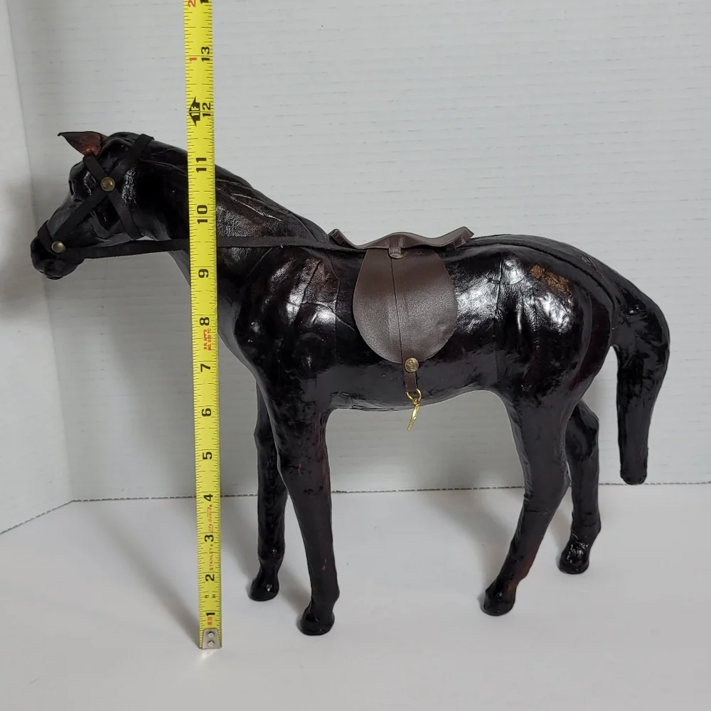 Vintage Brown Leather Wrapped Horse Statue Figure With Saddle - Picture 11 of 12